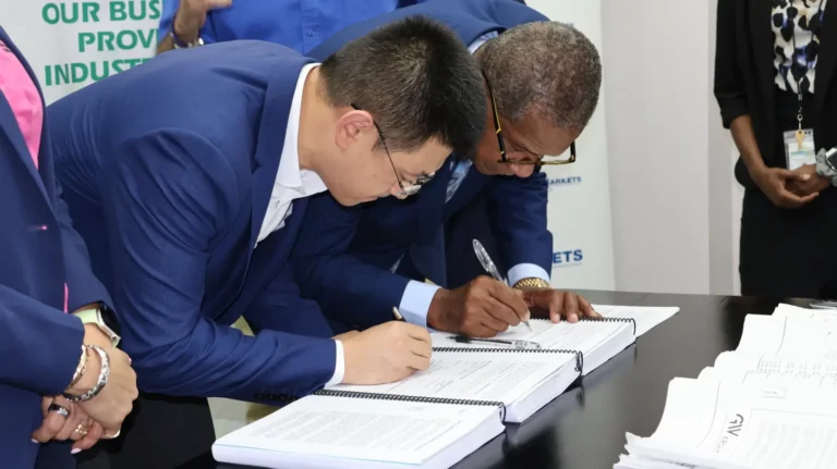 Boundbrook Urban Centre construction agreement signing, 3 April 2025